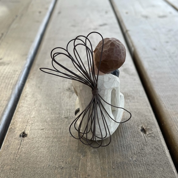 Willow Tree Angel of Comfort Boy with Dog Figurine Lordi 2001 - Picture 4 of 8